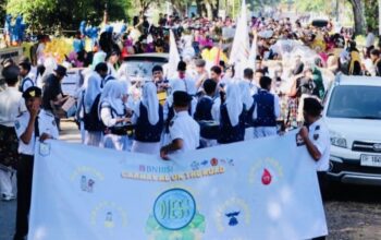 Semarak HUT ke-33, SMAN 4 Kota Bima Gelar Karnaval Kreatif - Kabar Harian Bima