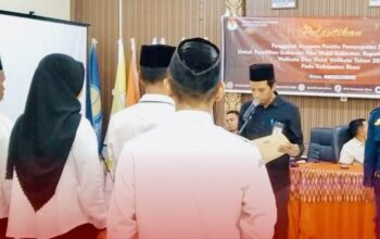 Ketua KPU Kabupaten Bima Lantik Pengganti Anggota PPS untuk Pilkada 2024 - Kabar Harian Bima