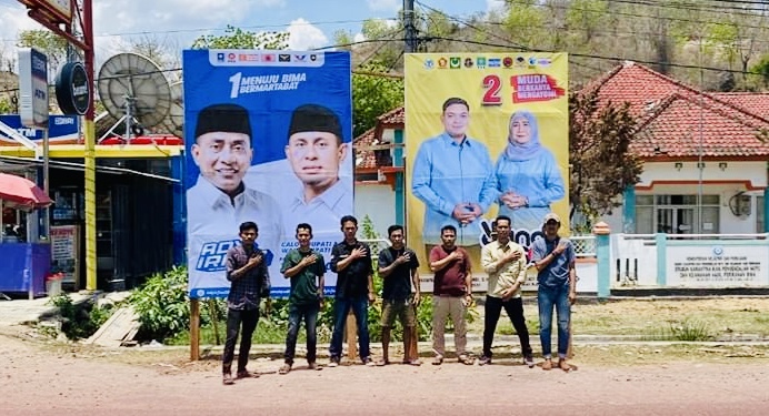 KPU Bima Pasang Baliho Kampanye Paslon di Lima Wilayah - Kabar Harian Bima