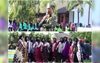 SMKN 3 Kota Bima Meriahkan Hari Batik Nasional dengan Fashion Show Karya Siswa - Kabar Harian Bima