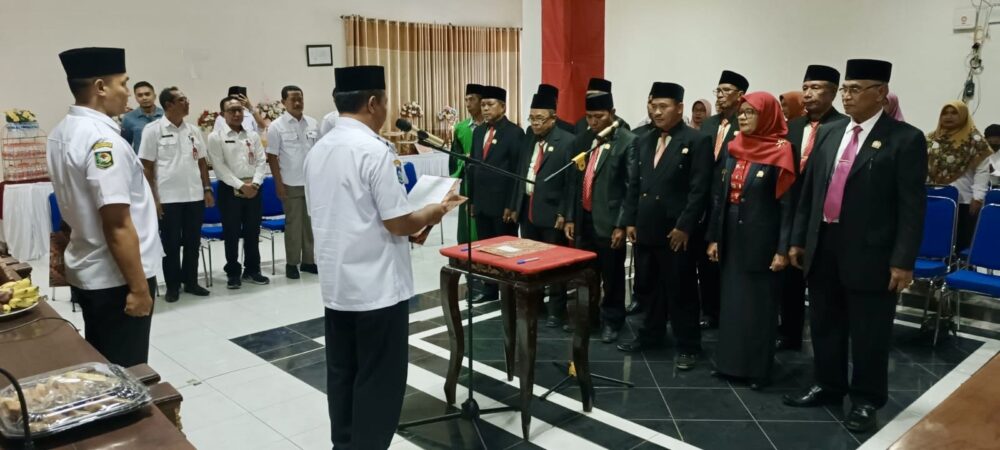 Pj Wali Kota Bima Resmi Lantik Dewan Pendidikan Periode 2024-2029 - Kabar Harian Bima