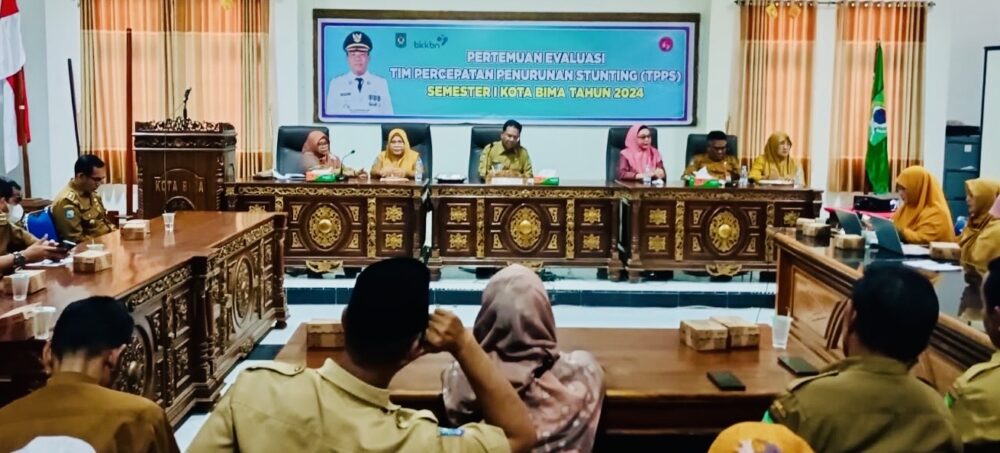 Perkuat Upaya Penurunan Stunting, DPPKB Kota Bima Evaluasi TPPP Semester I - Kabar Harian Bima