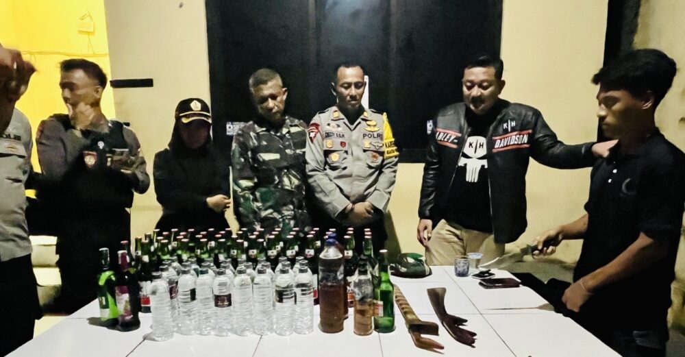 47 Botol Miras dan Senjata Tajam Diamankan Polres Bima Kota - Kabar Harian Bima