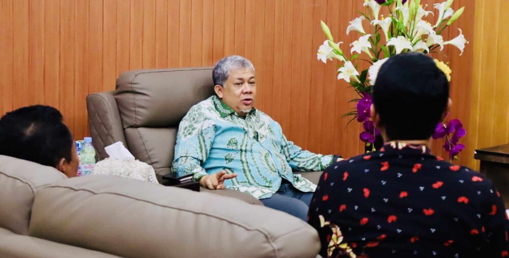 Silaturahmi dengan Pj Wali Kota Bima, Fahri Hamzah: Provinsi Pulau Sumbawa Harus Jadi Mercusuar Indonesia Timur - Kabar Harian Bima