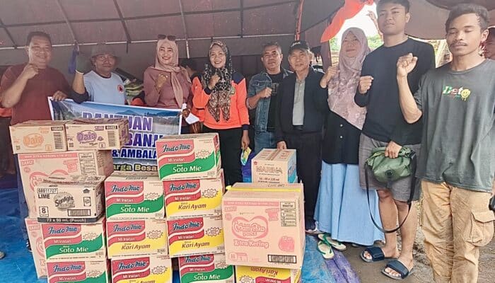 Sentuhan Kemanusiaan Keluarga H Idris Some untuk Warga Terdampak Banjir Wera