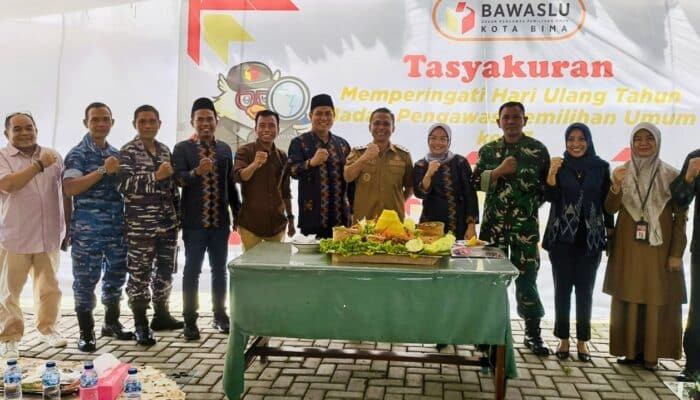 Bawaslu Kota Bima Gelar Tasyakuran HUT ke-17, Teguhkan Komitmen Demokrasi