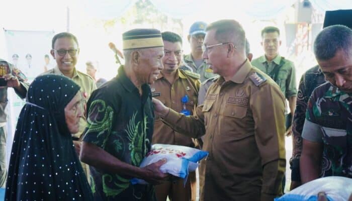 Zakat ASN Bantu Warga, Wali Kota Bima: Ini Bentuk Nyata Kepedulian Pemerintah