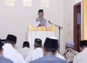 Jumat Khusu’ di Sanggar, Wabup Irfan Ajak Jamaah Perkuat Iman dan Kebersamaan