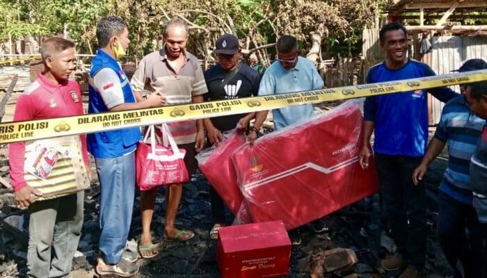 Rumah Janda Tua di Kota Bima Terbakar, Dinsos Bawa Bantuan Sehari Setelah Musibah