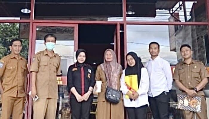 DLH Kota Bima Periksa Air Minum dan Limbah Sejumlah Klinik dan Restoran