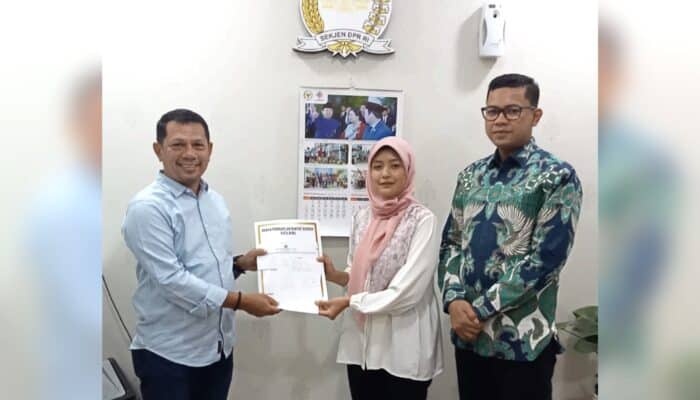 Bukti Serius, DPRD Kota Bima Antar Langsung Tuntutan Mahasiswa ke DPR RI