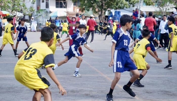 Lawan Gadget, Pemkot Bima Hidupkan Lagi Permainan Tradisional Tapa Gala