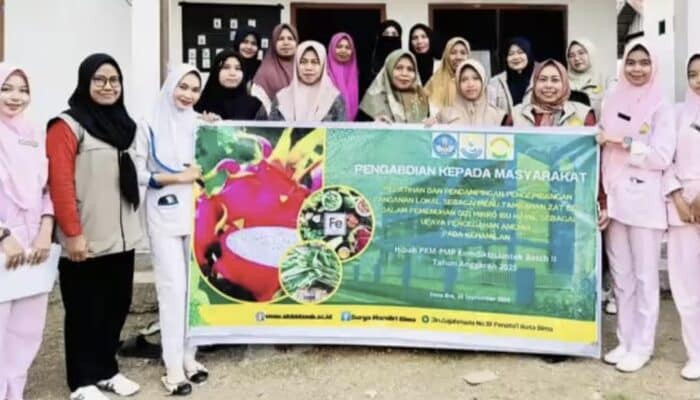 Dosen Akbid dan Politeknik PKM di Desa Bre, Fokus Cegah Anemia pada Ibu Hamil