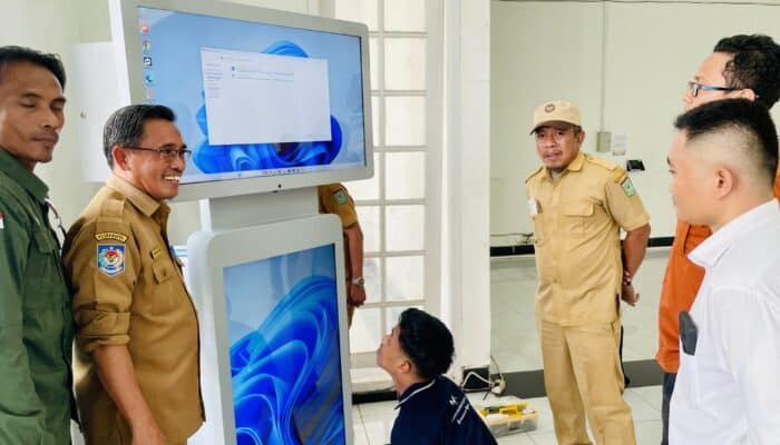 Pemkot Bima Dapat Bantuan Videotron, Tampilkan Informasi Nasional dan Daerah Secara Terpadu