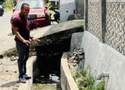 PPK Turun Cek Drainase di Lewirato, Elevasi akan Diperbaiki dan Warga Diminta tidak Buang Sampah di Saluran