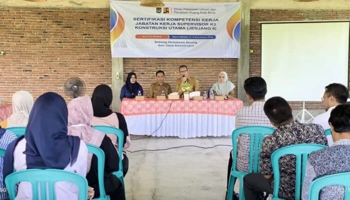 Biar Proyek Aman, PUPR Kota Bima Bekali Supervisor K3 Konstruksi Utama