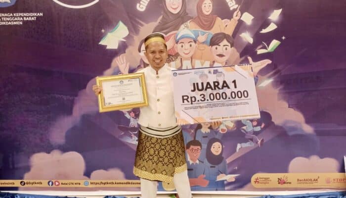 Bikin Bangga! Kepala SMPIT Insan Kamil Kota Bima Sabet Peringkat 1 Kepala SMP Dedikatif NTB 2025