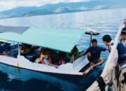 Polsek Langgudu Evakuasi Pemancing Korban Ombak Tinggi, 1 Orang Masih Terus Dicari