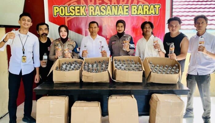 Jelang Natal dan Tahun Baru 2026, Polsek Rasanae Barat Sita 360 Botol Miras