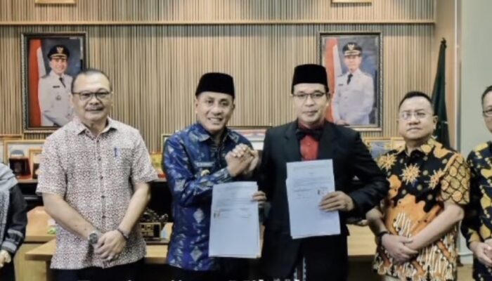 Pemkab Bima Hibahkan Lahan 21 Are untuk Pembangunan Kantor Haji dan Umrah