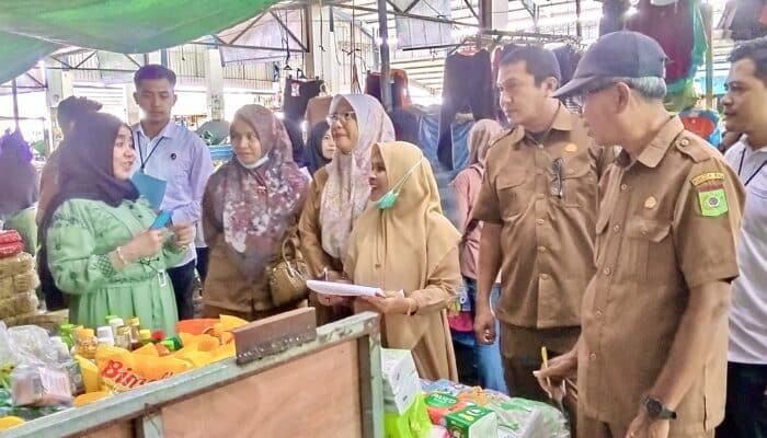 Sepekan Jelang Ramadan, Pemkot Bima Pantau Harga Sembako di Pasar Amahami