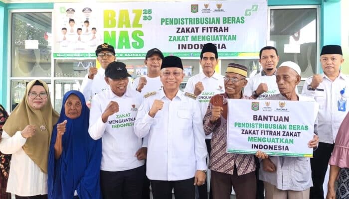 Baznas Salurkan 500 Paket Beras untuk Mustahik, Wali Kota Bima: Ramadan Penuh Keberkahan