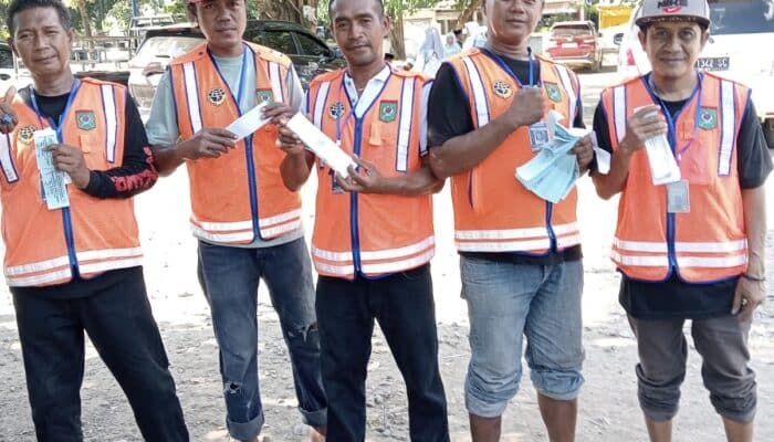 Tim Gabungan Sisir Parkir Paruga Nae dan tidak Ada Preman: Parkir Tanpa Karcis Jangan Dibayar!