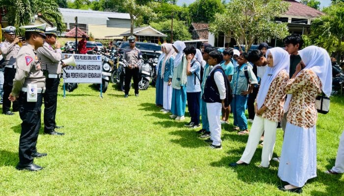 Puluhan Pelajar Terjaring Razia, Sat Lantas Larang Siswa Bawa Motor ke Sekolah