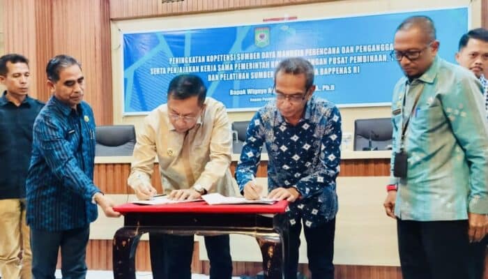 Bappenas RI Kunjungi Kota Bima, Wali Kota Lobi Beasiswa S2 dan S3 untuk ASN