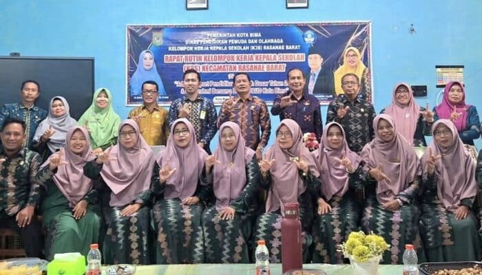 Kumpulkan Kepala Sekolah, Dikpora Kota Bima Tekankan Transparansi dan Inovasi