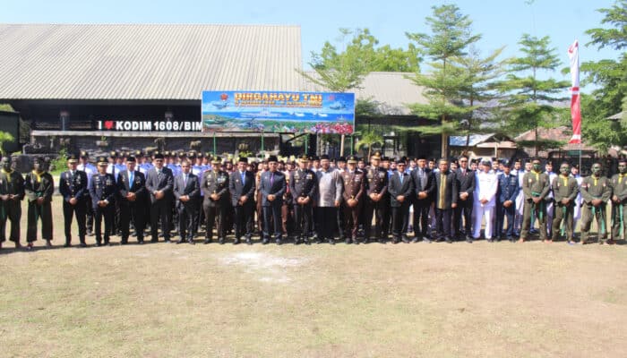 Wali Kota dan Wawali Bima Hadiri HUT ke-81 TNI, Ini Pesan Dandim