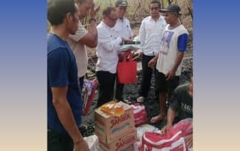 Dinsos Kota Bima Salurkan Bantuan untuk Korban Kebakaran di Dodu